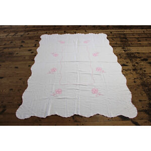 Vintage MCM Pink Applique Tablecloth 80x58 Scalloped Edge Retro Cottage